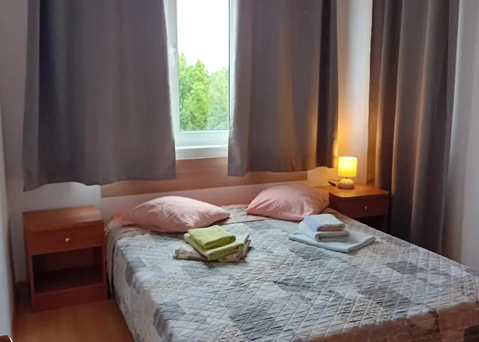 Sozopoli Hills, App B7